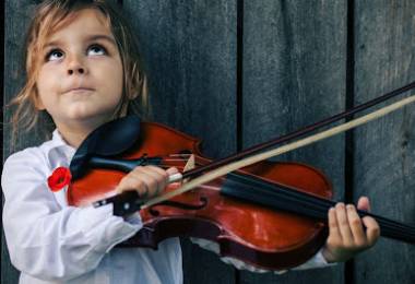 Độ tuổi tốt nhất để trẻ bắt đầu học đàn violin
