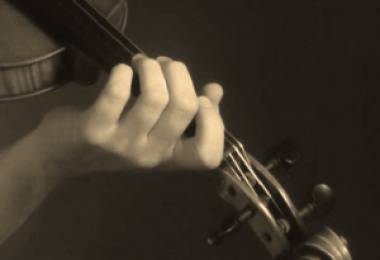 Chuyển thế tay trái và vị trí dịch chuyển đàn violin