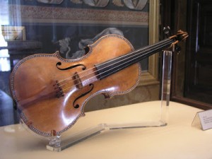 Bí mật về những cây đàn của Stradivarius 1